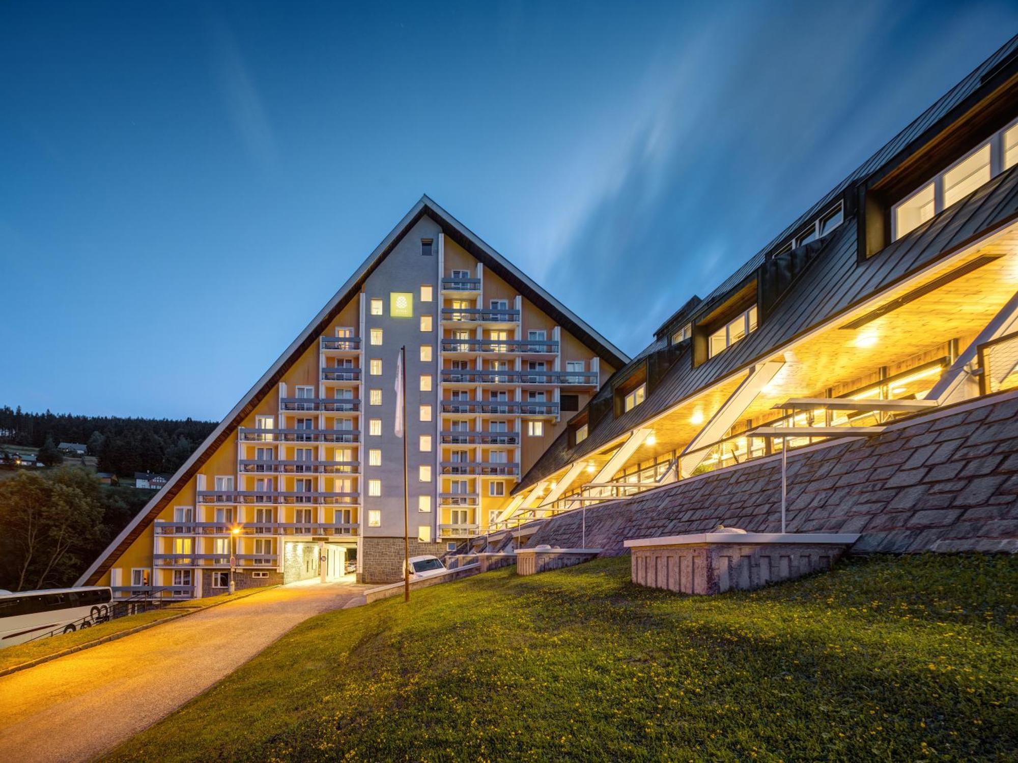 Pinia Hotel & Resort Špindlerŭv Mlýn Exterior foto
